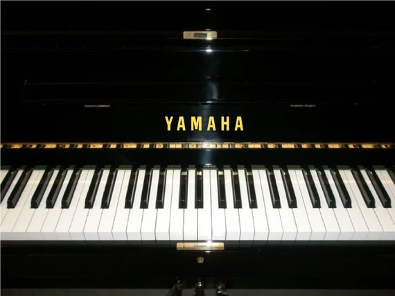 Logo Yamaha